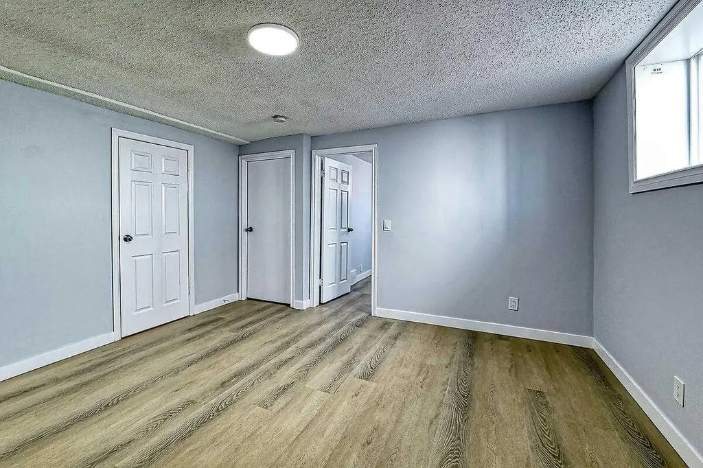 71 Falton Drive NE Calgary AB T3K 1K6