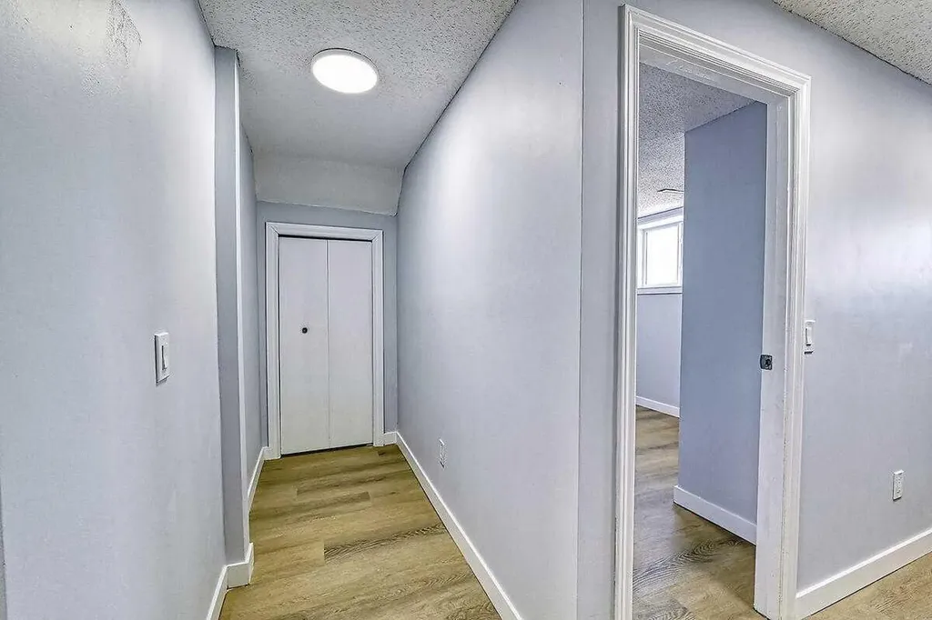 71 Falton Drive NE Calgary AB T3K 1K6