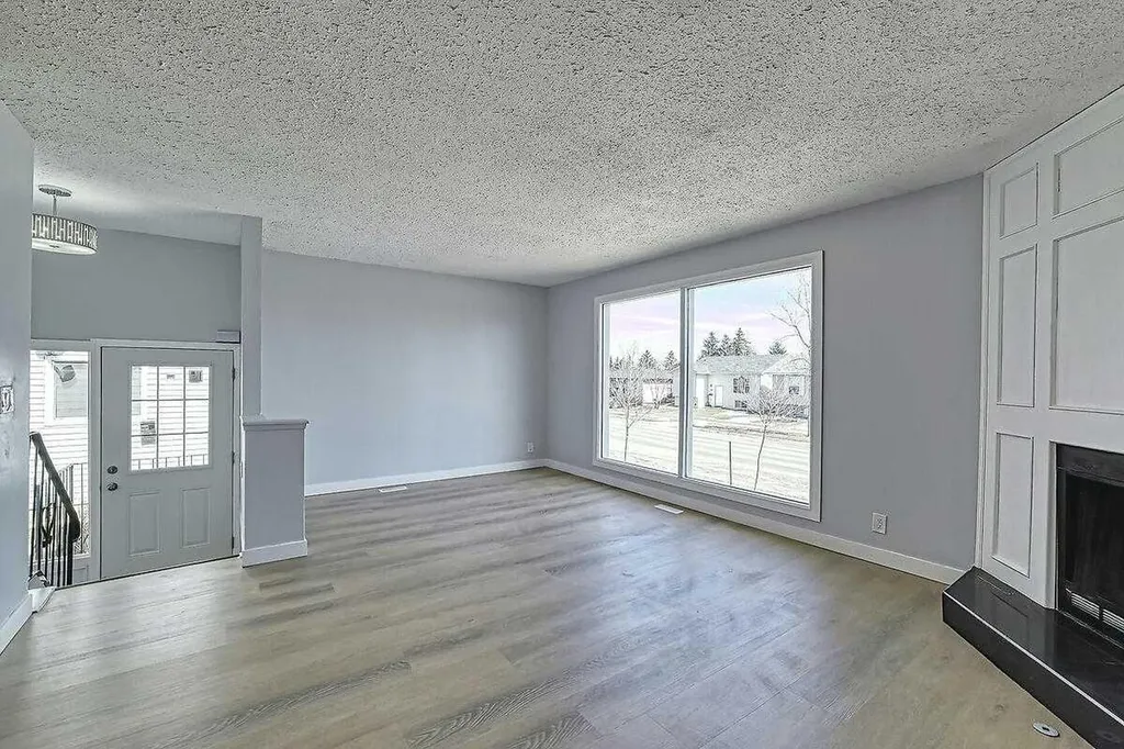 71 Falton Drive NE Calgary AB T3K 1K6