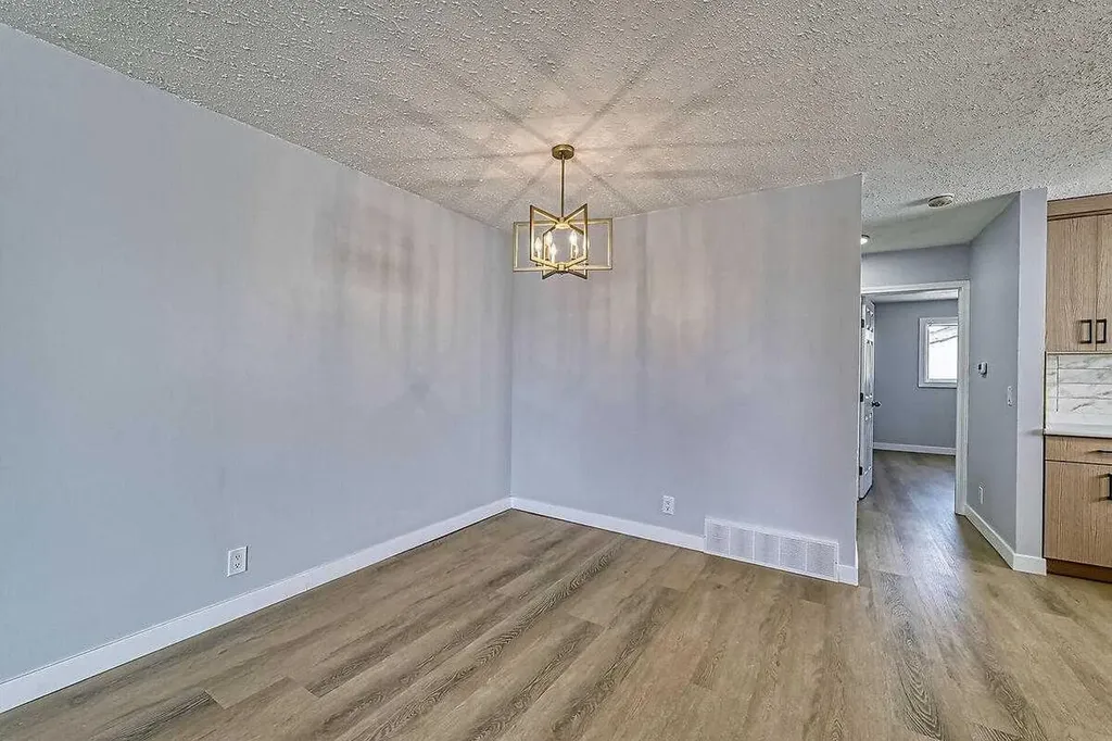 71 Falton Drive NE Calgary AB T3K 1K6