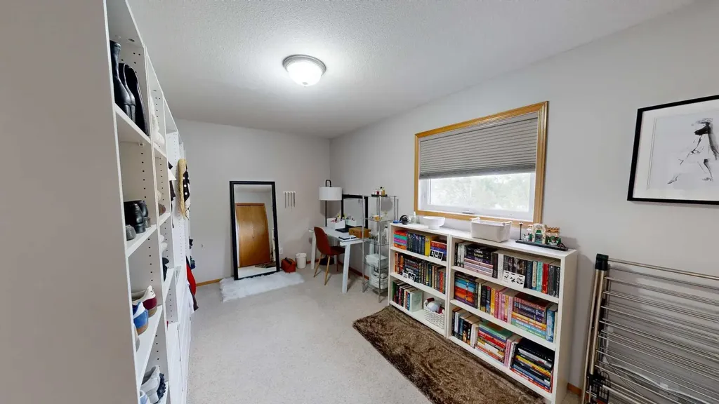 173 Lynx Cove N Lethbridge AB T1H 5Z6