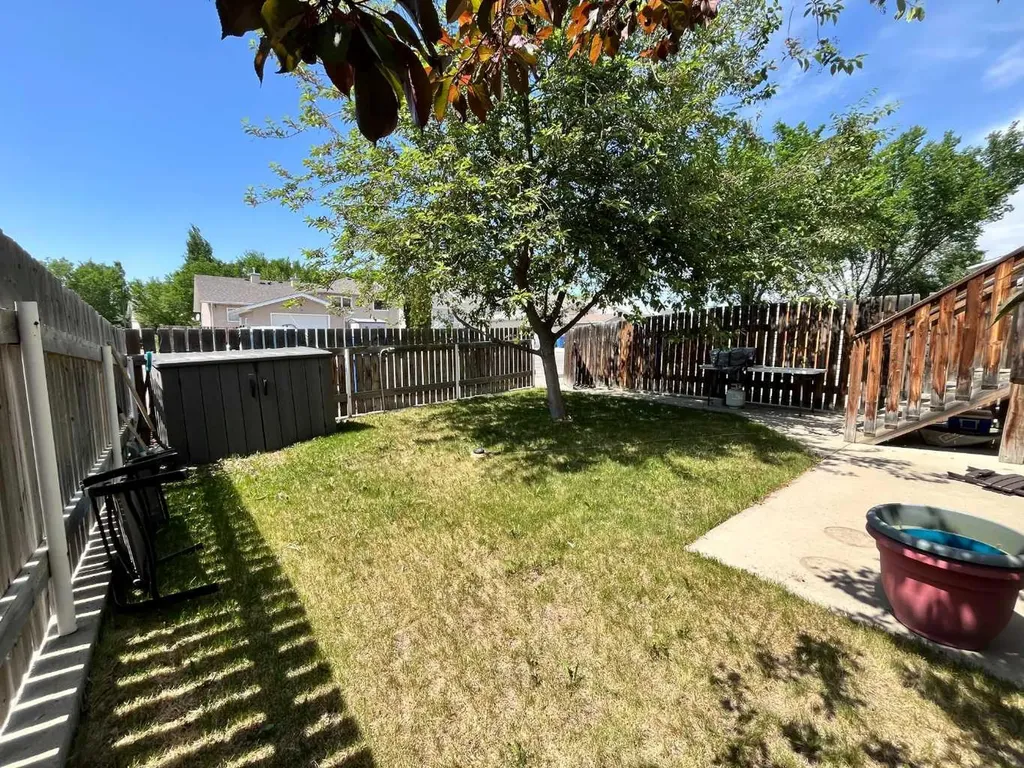 173 Lynx Cove N Lethbridge AB T1H 5Z6