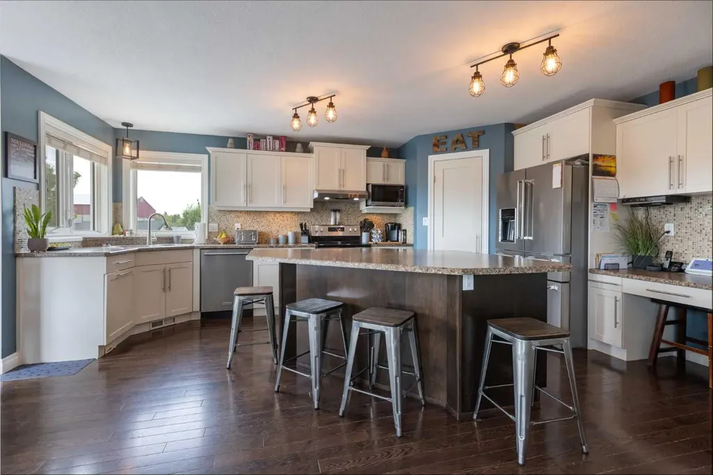 6107 Park Place Taber AB T1G 1E9