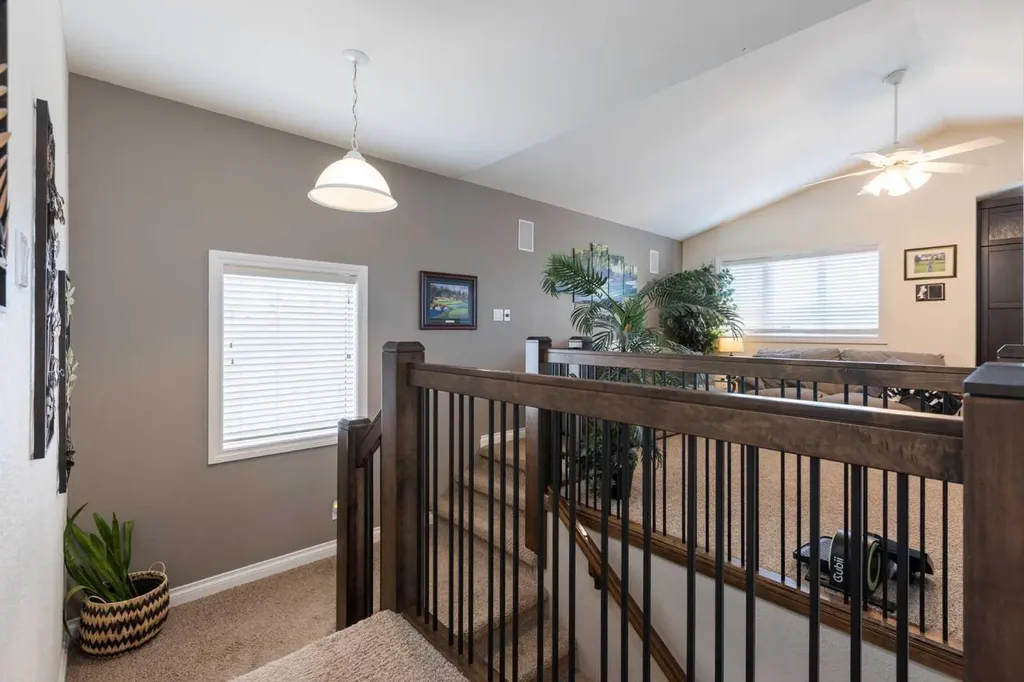 6107 Park Place Taber AB T1G 1E9