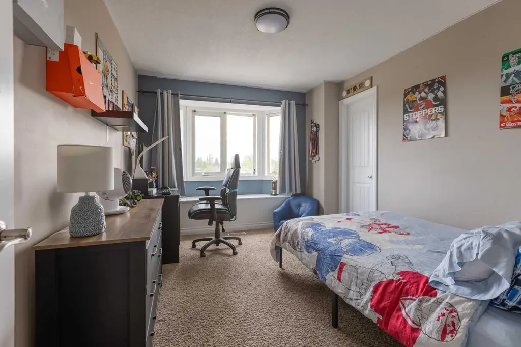 6107 Park Place Taber AB T1G 1E9