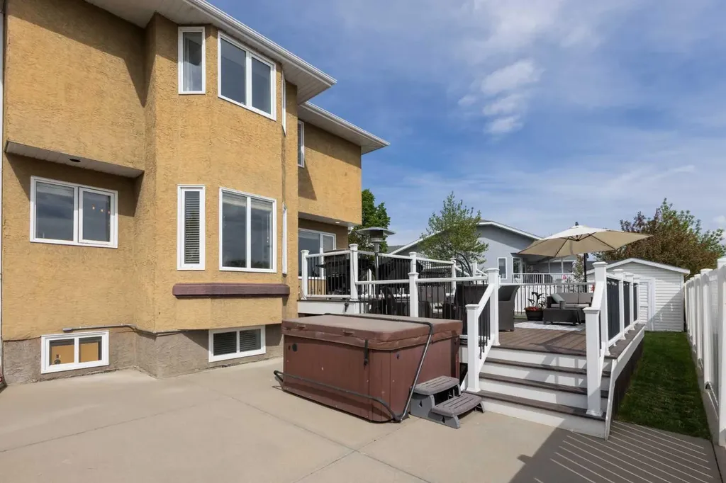6107 Park Place Taber AB T1G 1E9