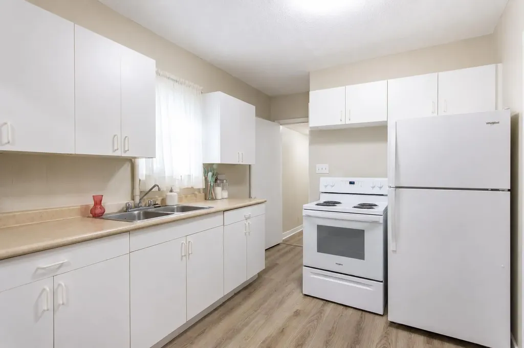 3508 51 Avenue Red Deer AB T4N 4G2
