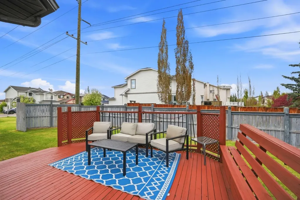 158 Shawbrooke Green SW Calgary AB T2Y3C6