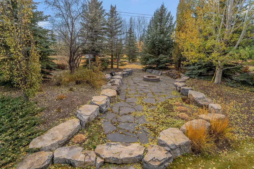 275200 Township Road 233 Rural Rocky View County AB T1X 0H6