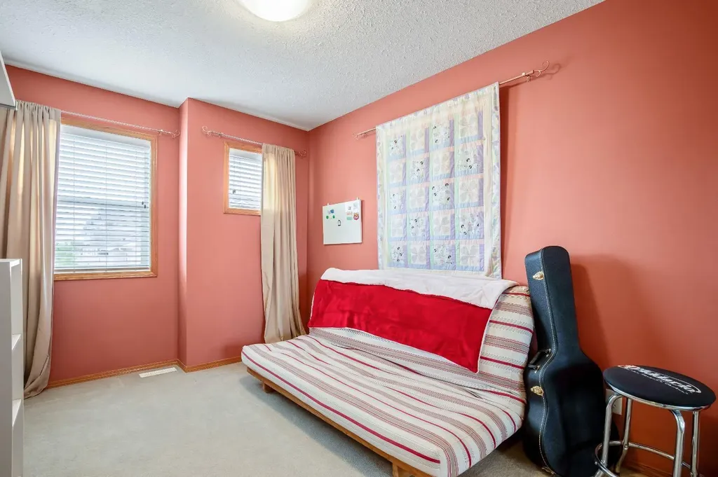 209 Strathcona Circle Strathmore AB T1P0B1