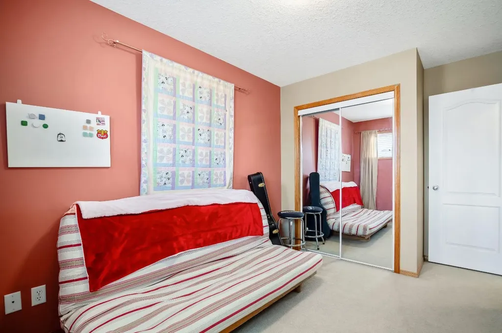 209 Strathcona Circle Strathmore AB T1P0B1