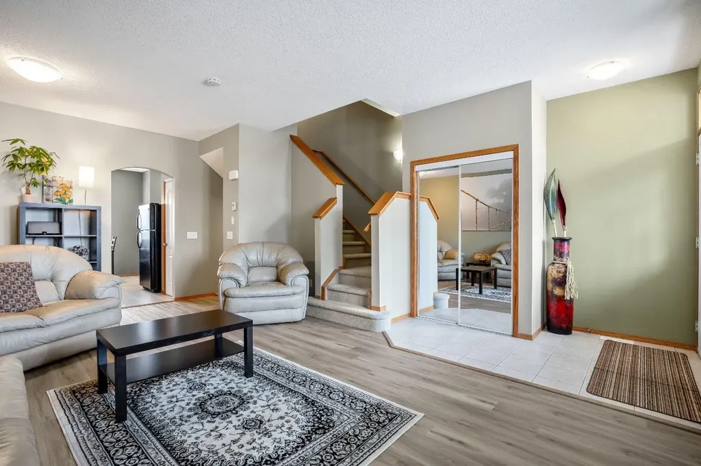 209 Strathcona Circle Strathmore AB T1P0B1