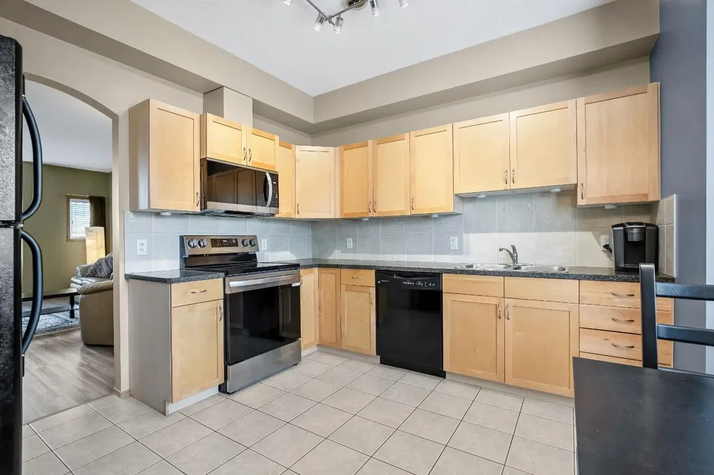 209 Strathcona Circle Strathmore AB T1P0B1