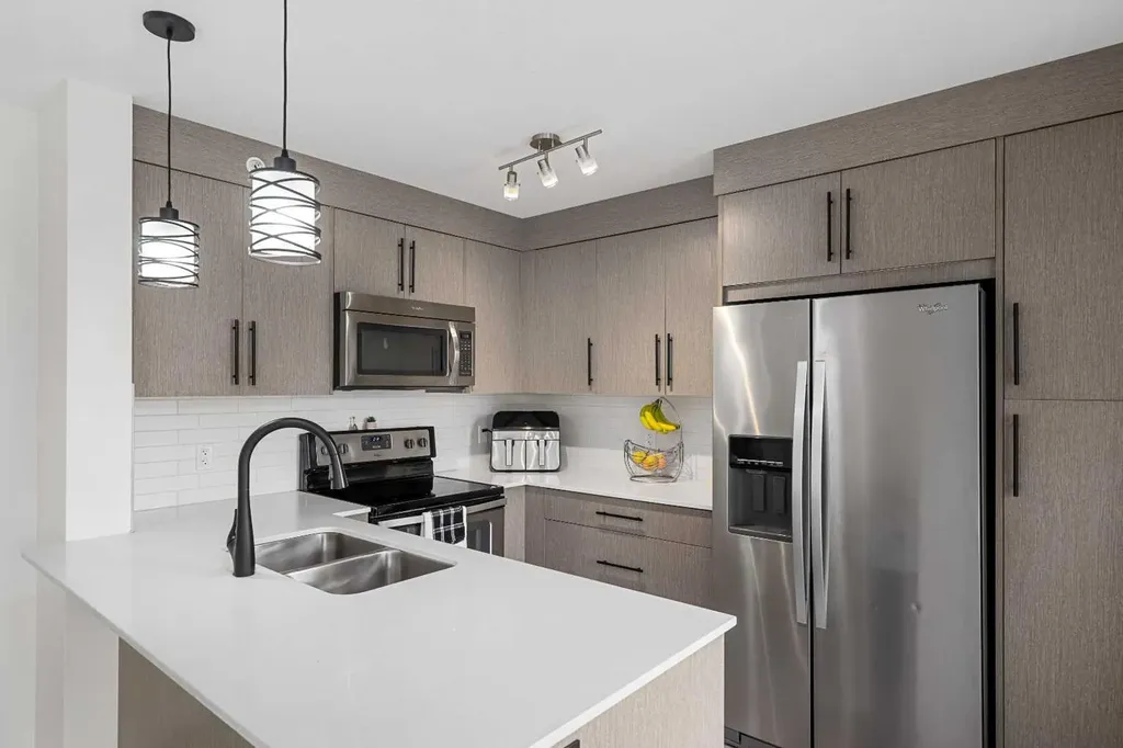 302 Skyview Ranch Drive NE Calgary AB T3N0P5