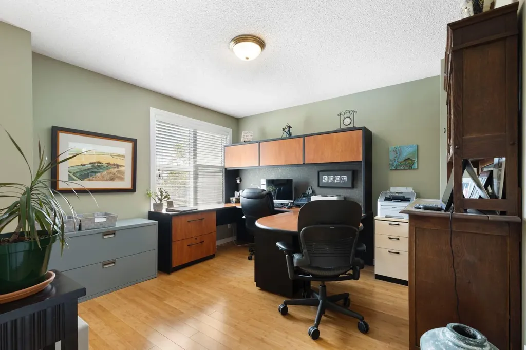 57 Prestwick Park SE Calgary AB T2Z 3V4