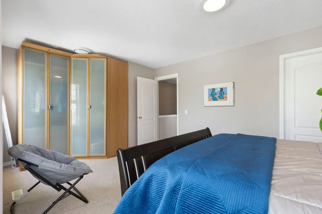 57 Prestwick Park SE Calgary AB T2Z 3V4