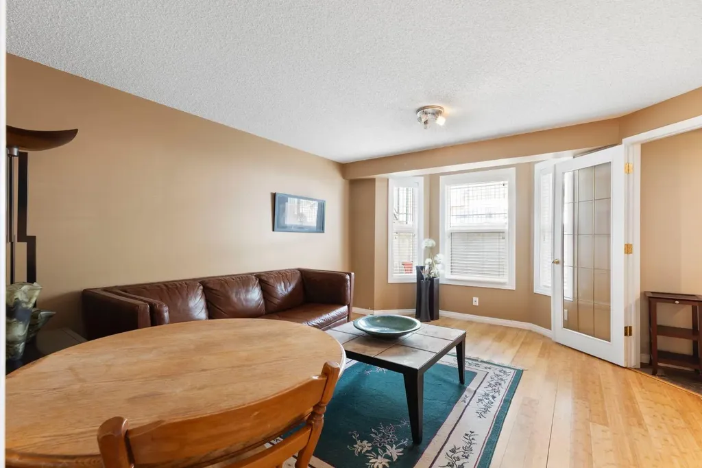 57 Prestwick Park SE Calgary AB T2Z 3V4