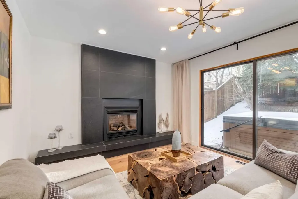 113 Straddock Terrace SW Calgary AB T3H2T4