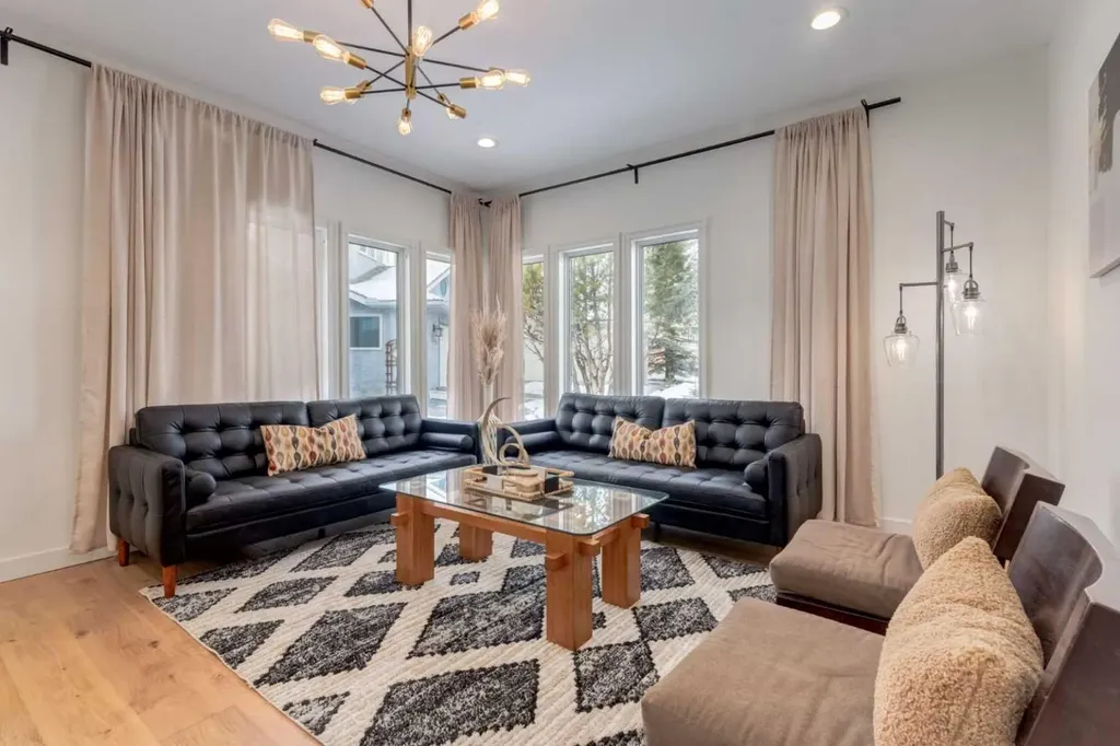 113 Straddock Terrace SW Calgary AB T3H2T4