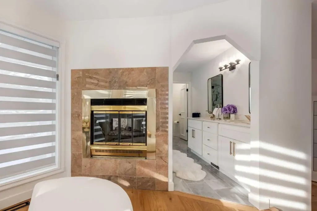 113 Straddock Terrace SW Calgary AB T3H2T4