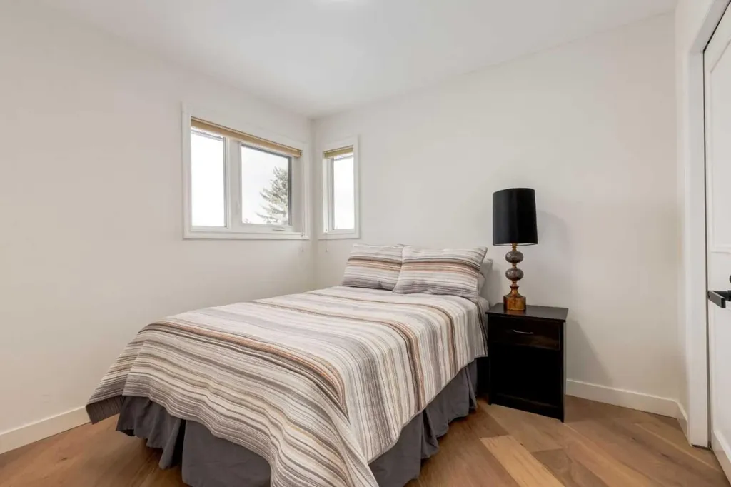 113 Straddock Terrace SW Calgary AB T3H2T4