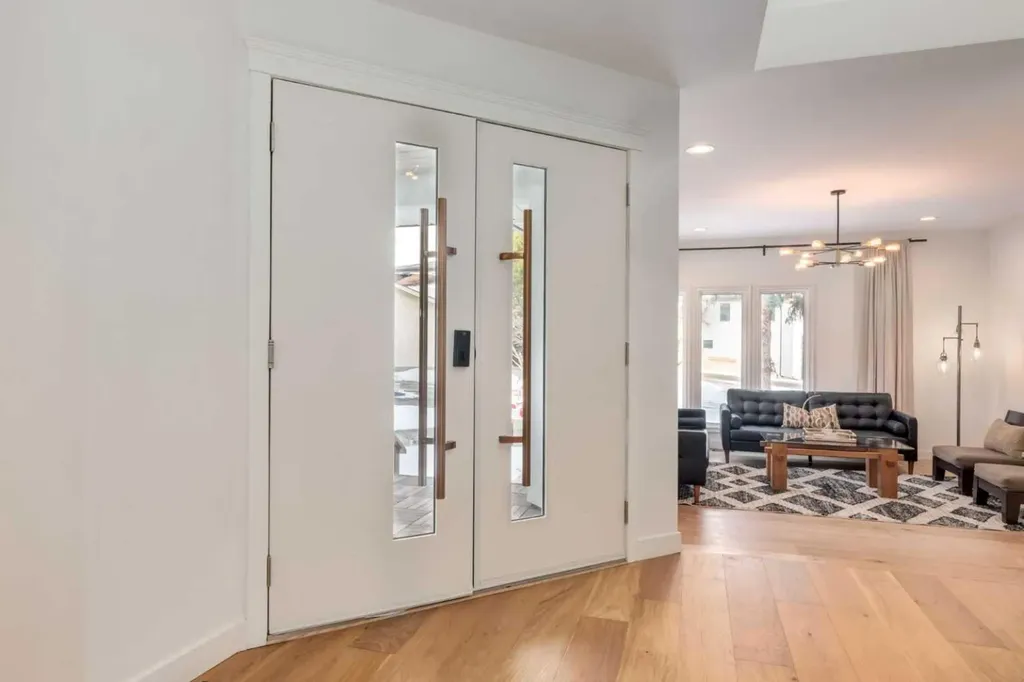 113 Straddock Terrace SW Calgary AB T3H2T4