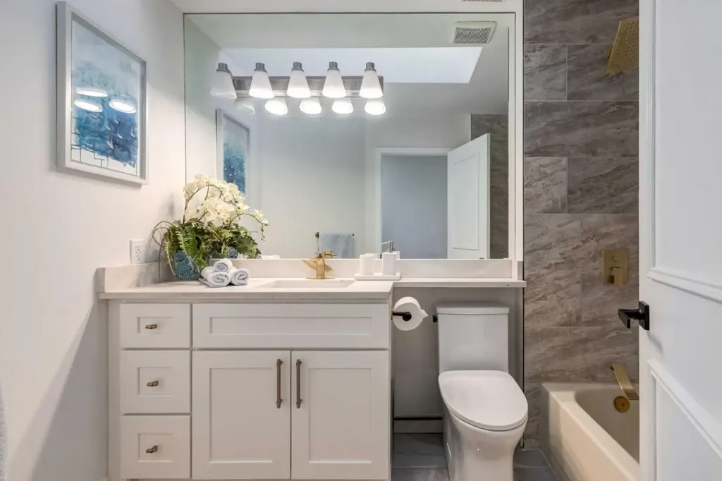 113 Straddock Terrace SW Calgary AB T3H2T4