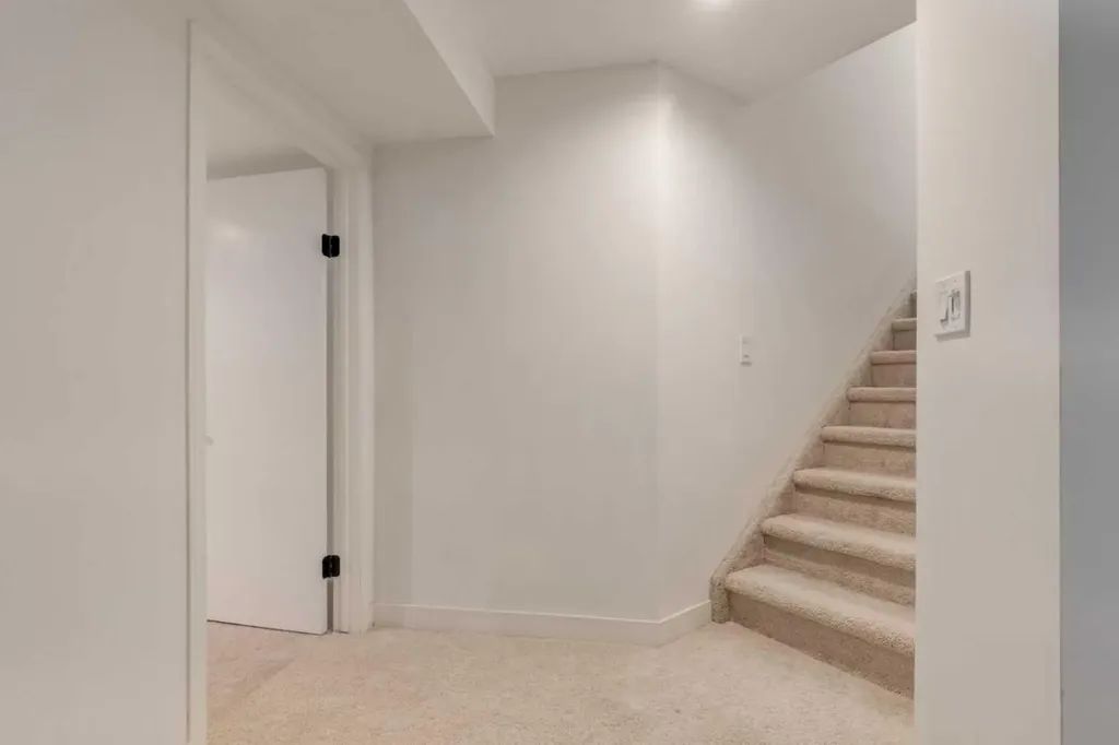 113 Straddock Terrace SW Calgary AB T3H2T4
