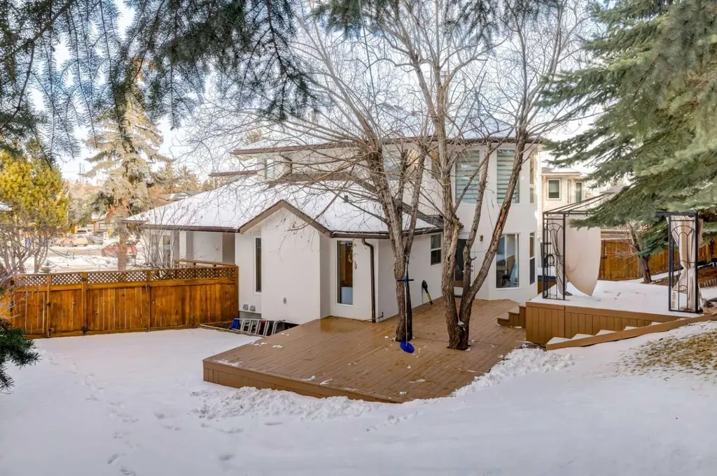 113 Straddock Terrace SW Calgary AB T3H2T4