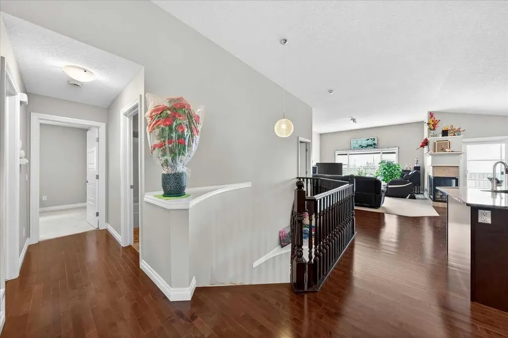 248 Rainbow Falls Way Chestermere AB T1X 0S9