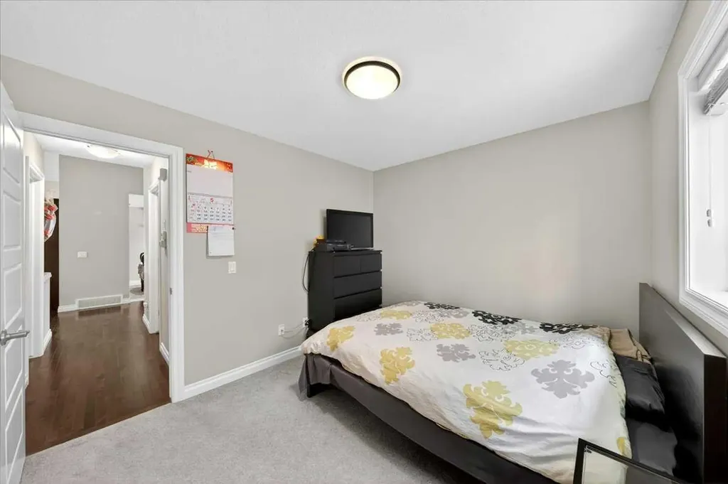 248 Rainbow Falls Way Chestermere AB T1X 0S9