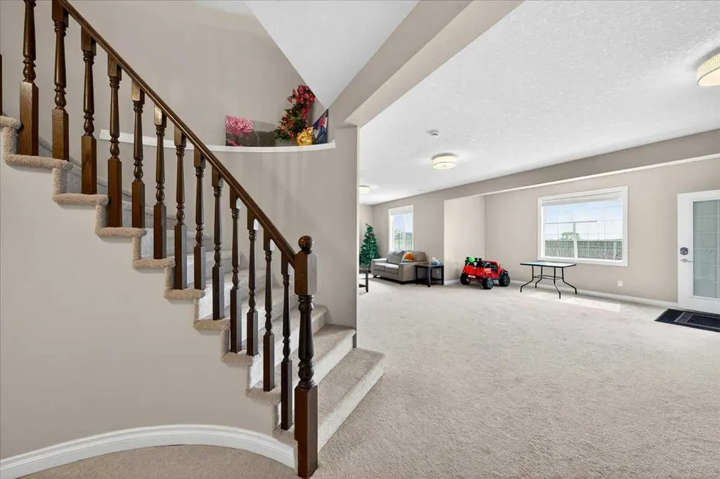 248 Rainbow Falls Way Chestermere AB T1X 0S9