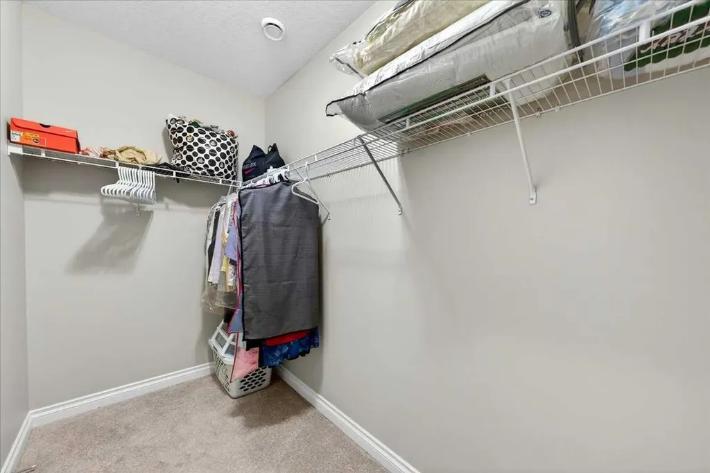 248 Rainbow Falls Way Chestermere AB T1X 0S9
