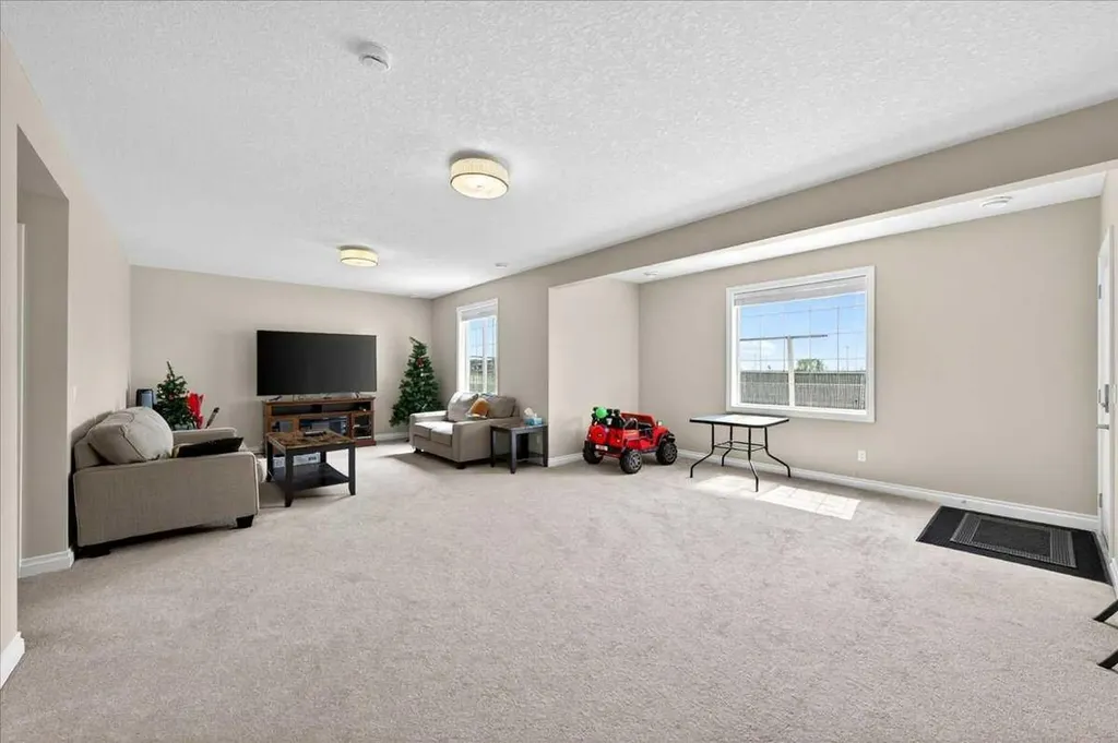 248 Rainbow Falls Way Chestermere AB T1X 0S9