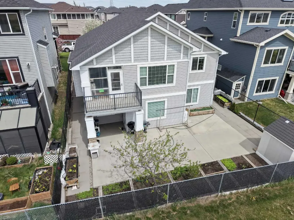 248 Rainbow Falls Way Chestermere AB T1X 0S9