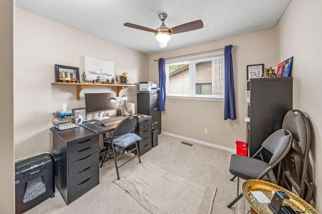 120 Shawnessy Drive SW Calgary AB T2Y1B4