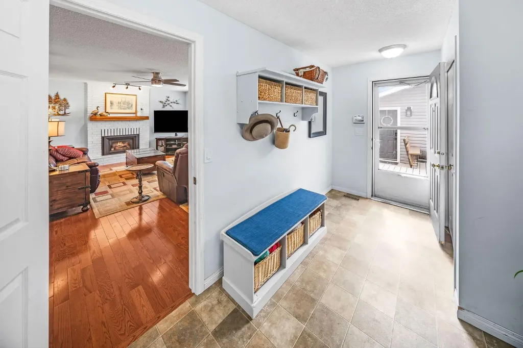 120 Shawnessy Drive SW Calgary AB T2Y1B4