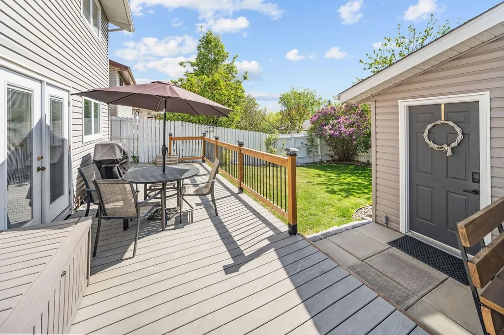 120 Shawnessy Drive SW Calgary AB T2Y1B4