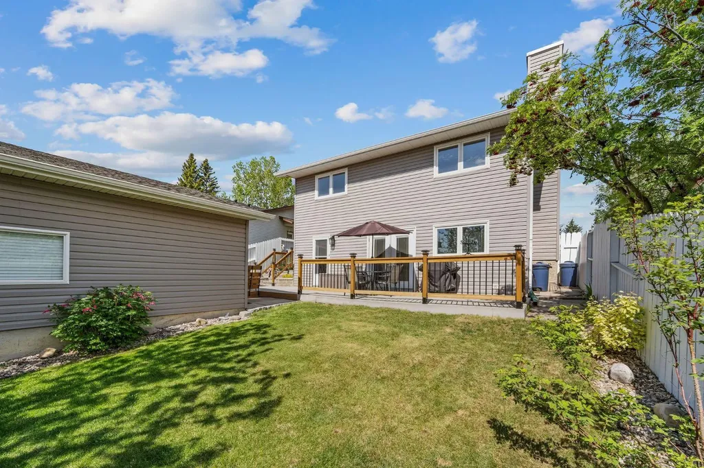 120 Shawnessy Drive SW Calgary AB T2Y1B4