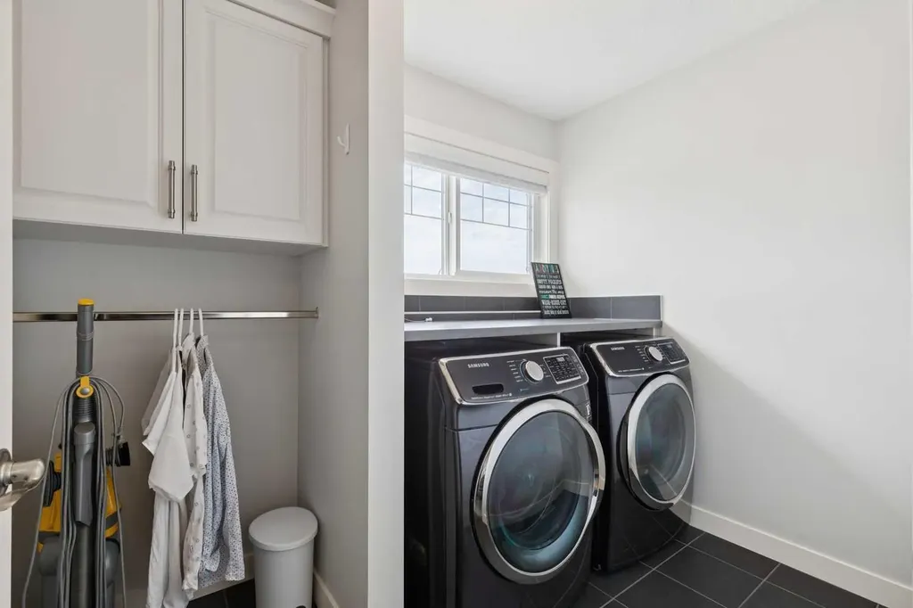 2015 Brightoncrest Green SE Calgary AB T3Z 5A3