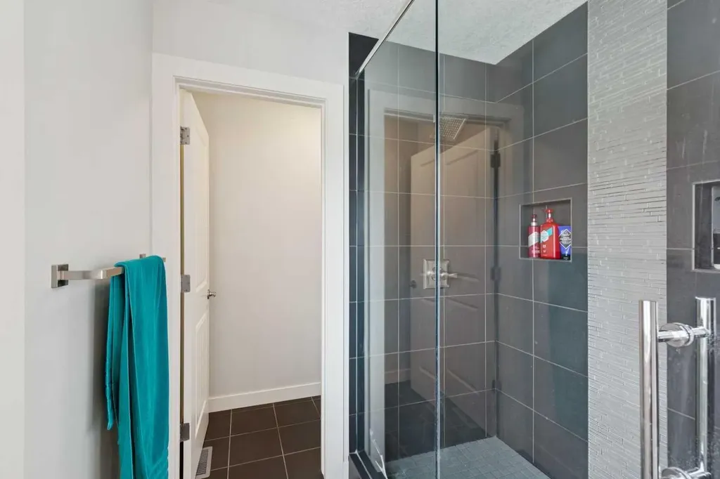 2015 Brightoncrest Green SE Calgary AB T3Z 5A3