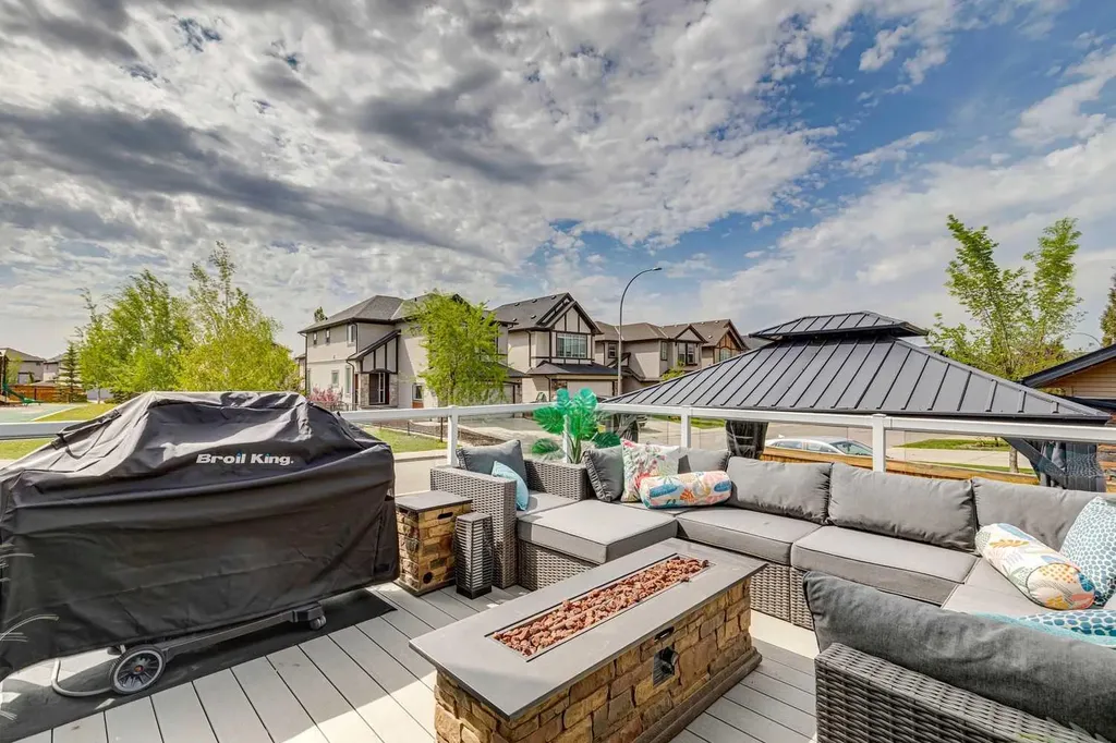 2015 Brightoncrest Green SE Calgary AB T3Z 5A3