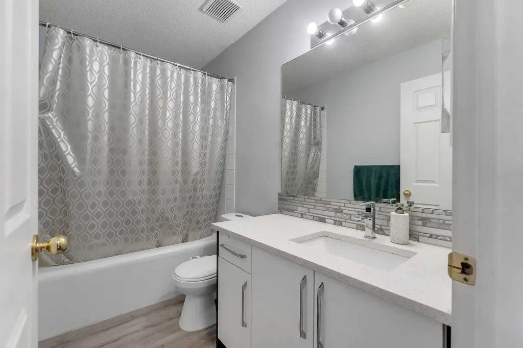 153 Saddlemead Road NE Calgary AB T3J 4J3