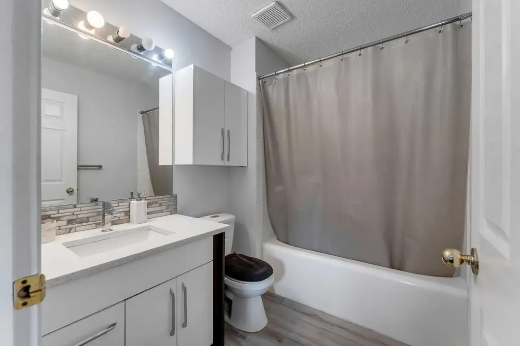153 Saddlemead Road NE Calgary AB T3J 4J3