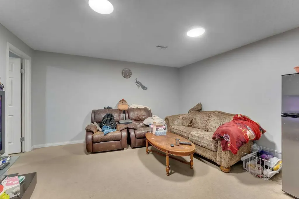 153 Saddlemead Road NE Calgary AB T3J 4J3