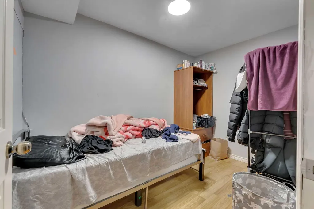 153 Saddlemead Road NE Calgary AB T3J 4J3