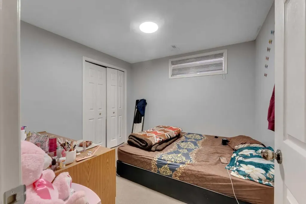 153 Saddlemead Road NE Calgary AB T3J 4J3