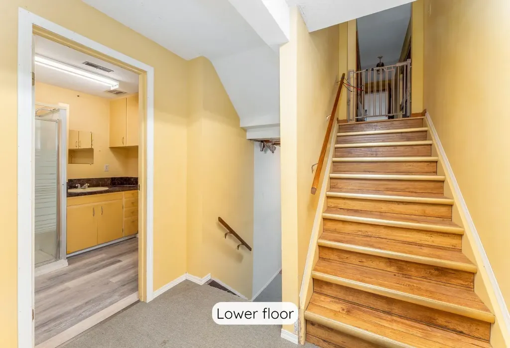 22 Fortress Mountain Way Exshaw AB T0L2C0