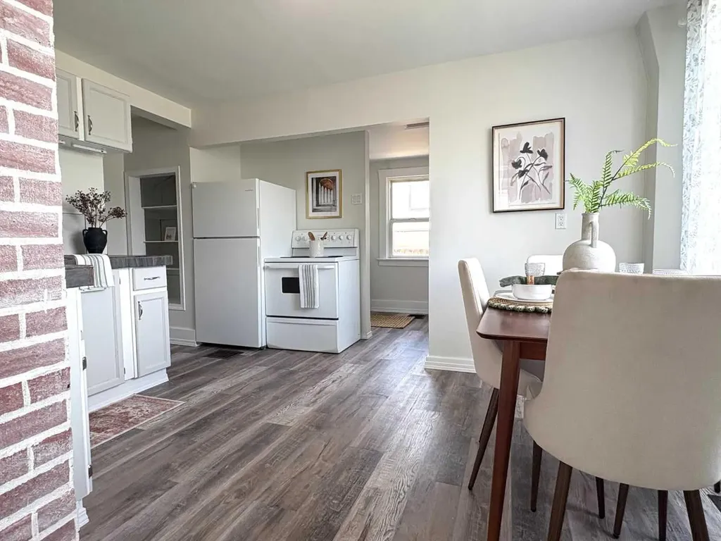 5129 48 Avenue Ponoka AB T4J 1J2