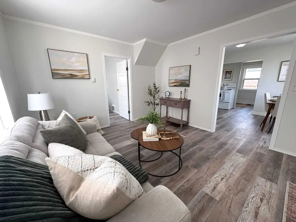 5129 48 Avenue Ponoka AB T4J 1J2